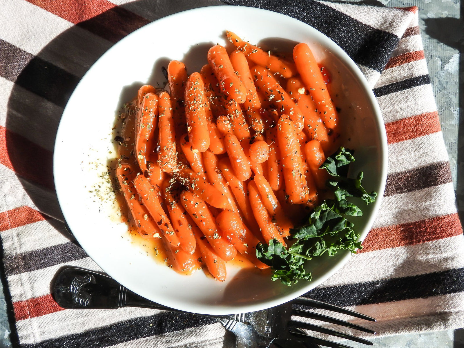 Glazed Carrots in Red Pepper Jelly Sauce
